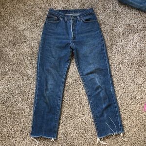 Levi’s Vintage 26501 Mid-Blue Jeans